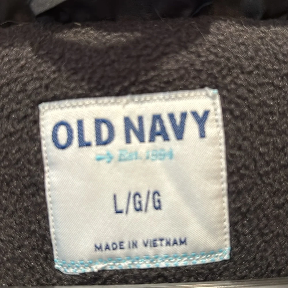 Old Navy Puffer Vest